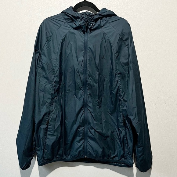 Nike Other - NIKE JORDAN- Dark Green Windbreak Rain Jacket Size XL